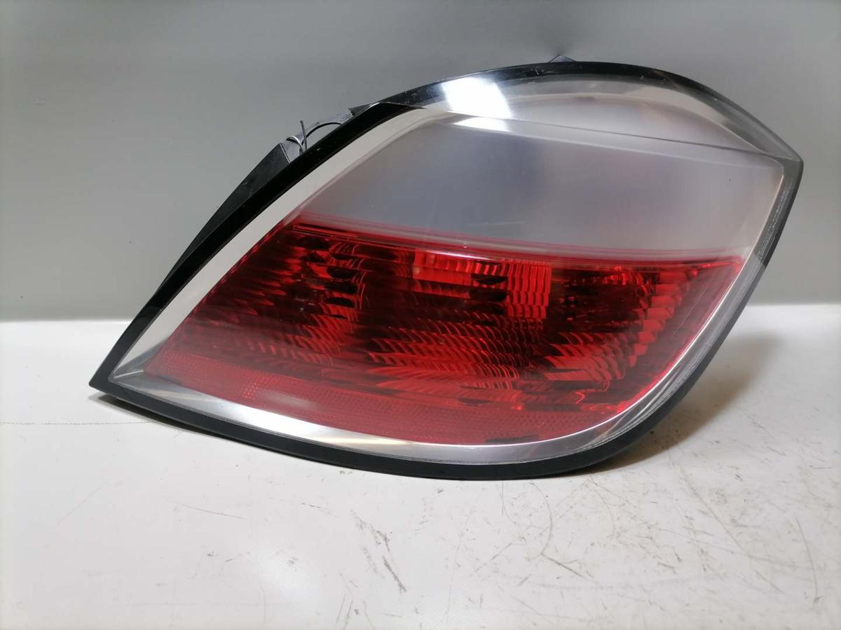 Opel Astra H original Rücklicht Rückleuchte Schlussleuchte rechts Fließheck Bj.2005